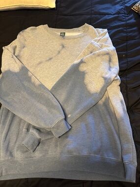 Wild Fable women’s tyedye crew neck sweatshirt blue and gray size large